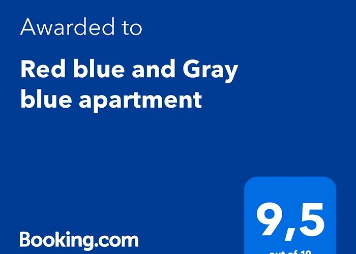 Apartment Red Blue With Private Parking And Gray Blue Pula